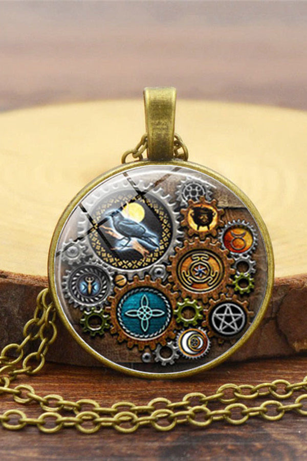Collar Steampunk con Gema y Reloj Mecánico