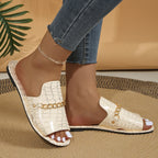 Sandalias Planas de Playa con Detalles de Cadena