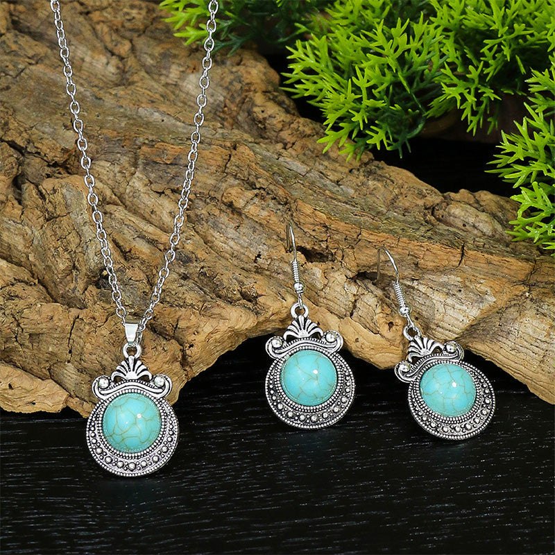 Conjunto de Pendientes y Collar Étnico Vintage con Turquesa y Diamantes