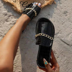 Sandalias Planas de Playa con Detalles de Cadena