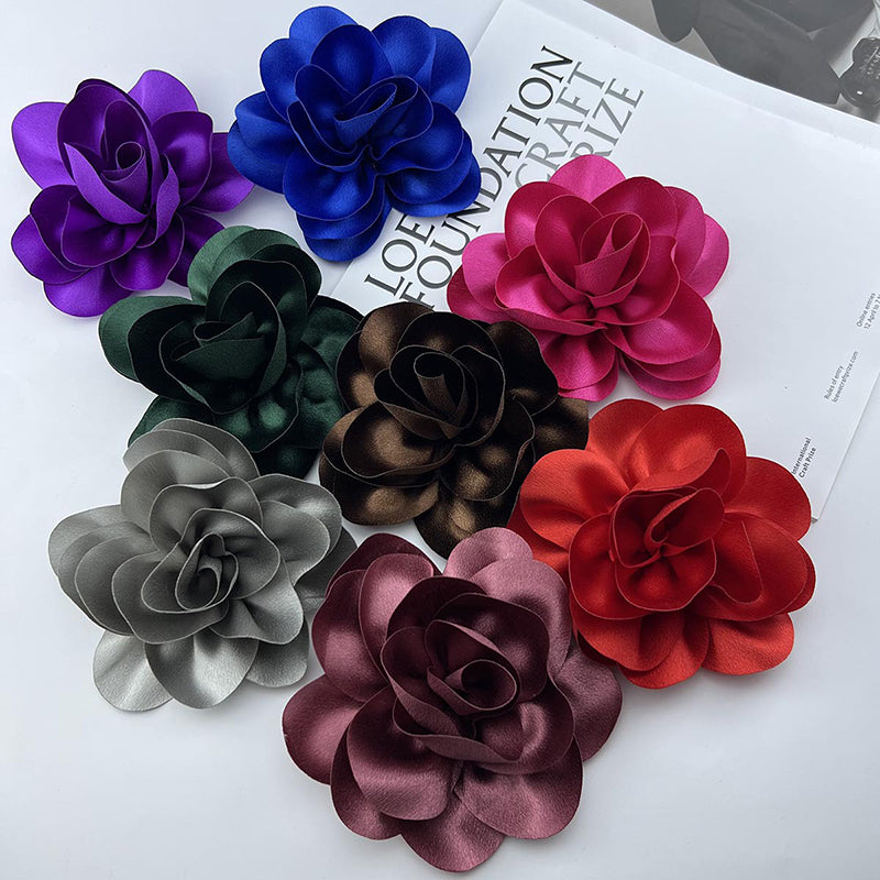 Broche de Flor de Tela Satinada Combinable