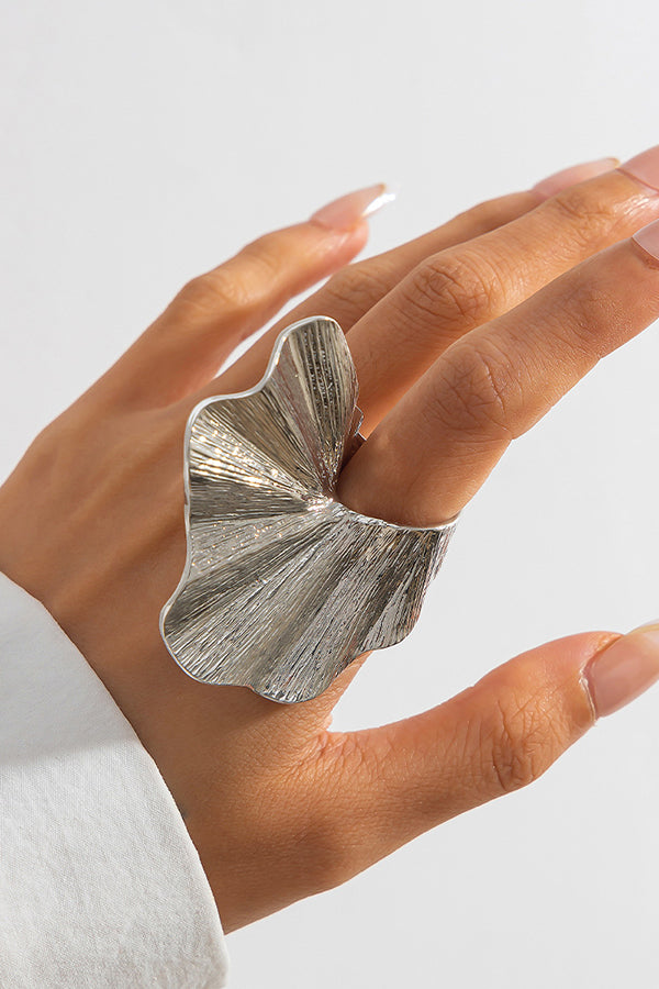 Anillo de Aleación con Forma de Hoja de Ginkgo