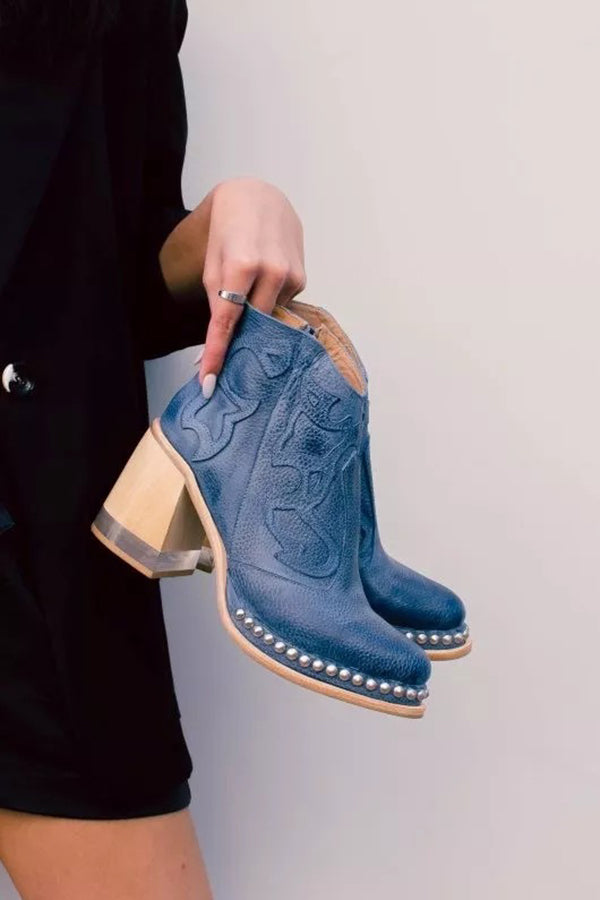 Botines de Tacón con Remaches Bordados y Cristal Acrílico