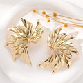 Pendientes de Hoja en Espiral Chapados en Oro
