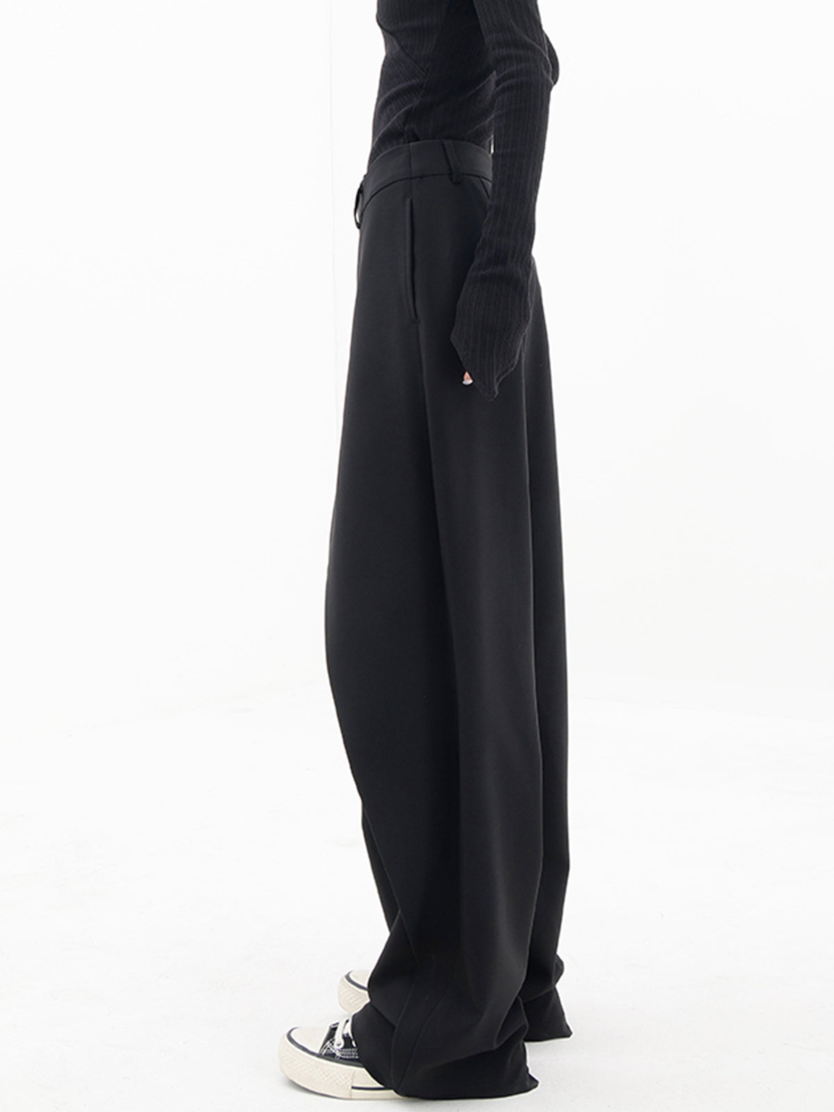 Pantalón de Vestir Ancho Asimétrico con Capas y Botones