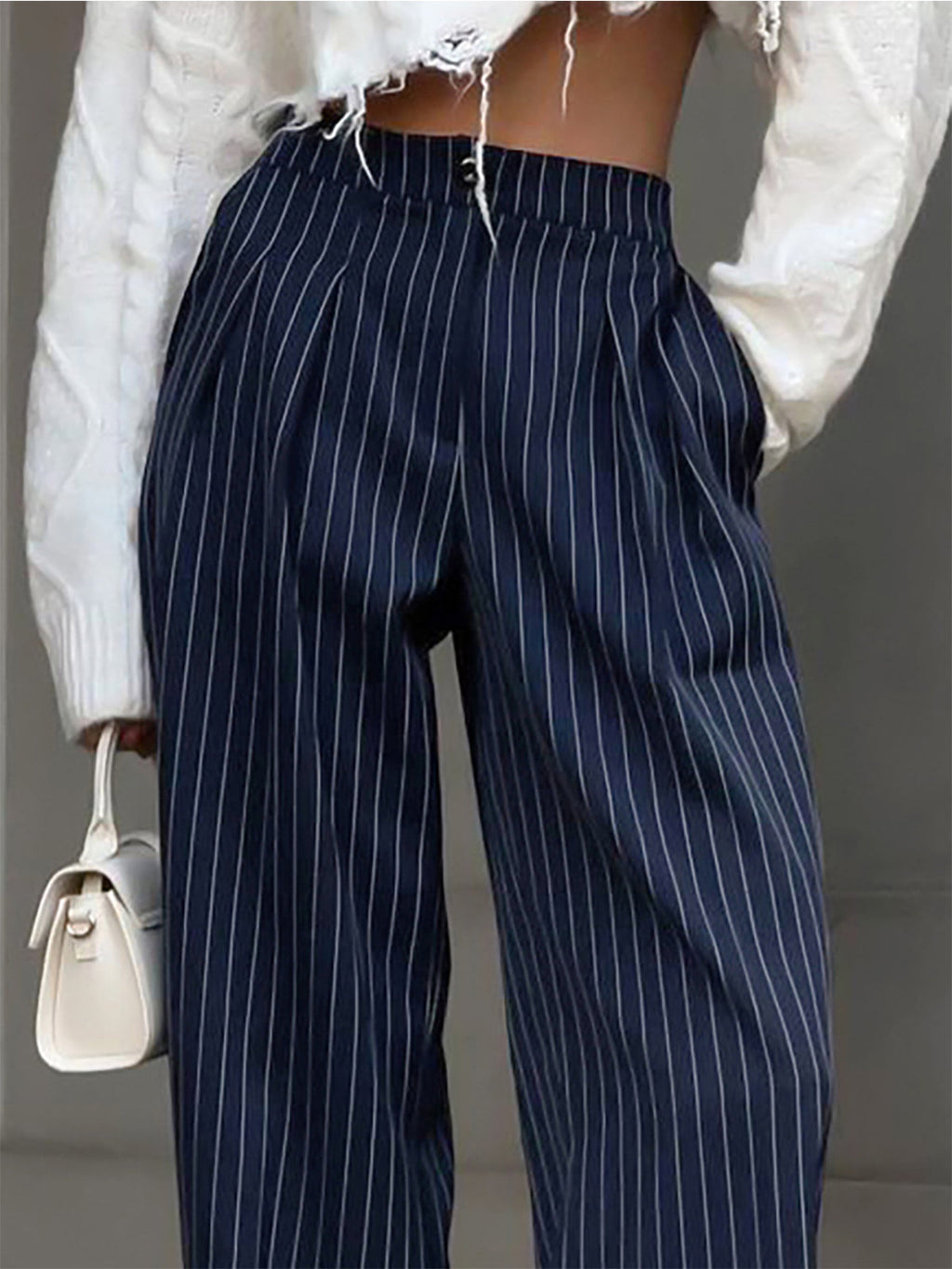 Pantalón Ancho Plisado de Raya Diplomática