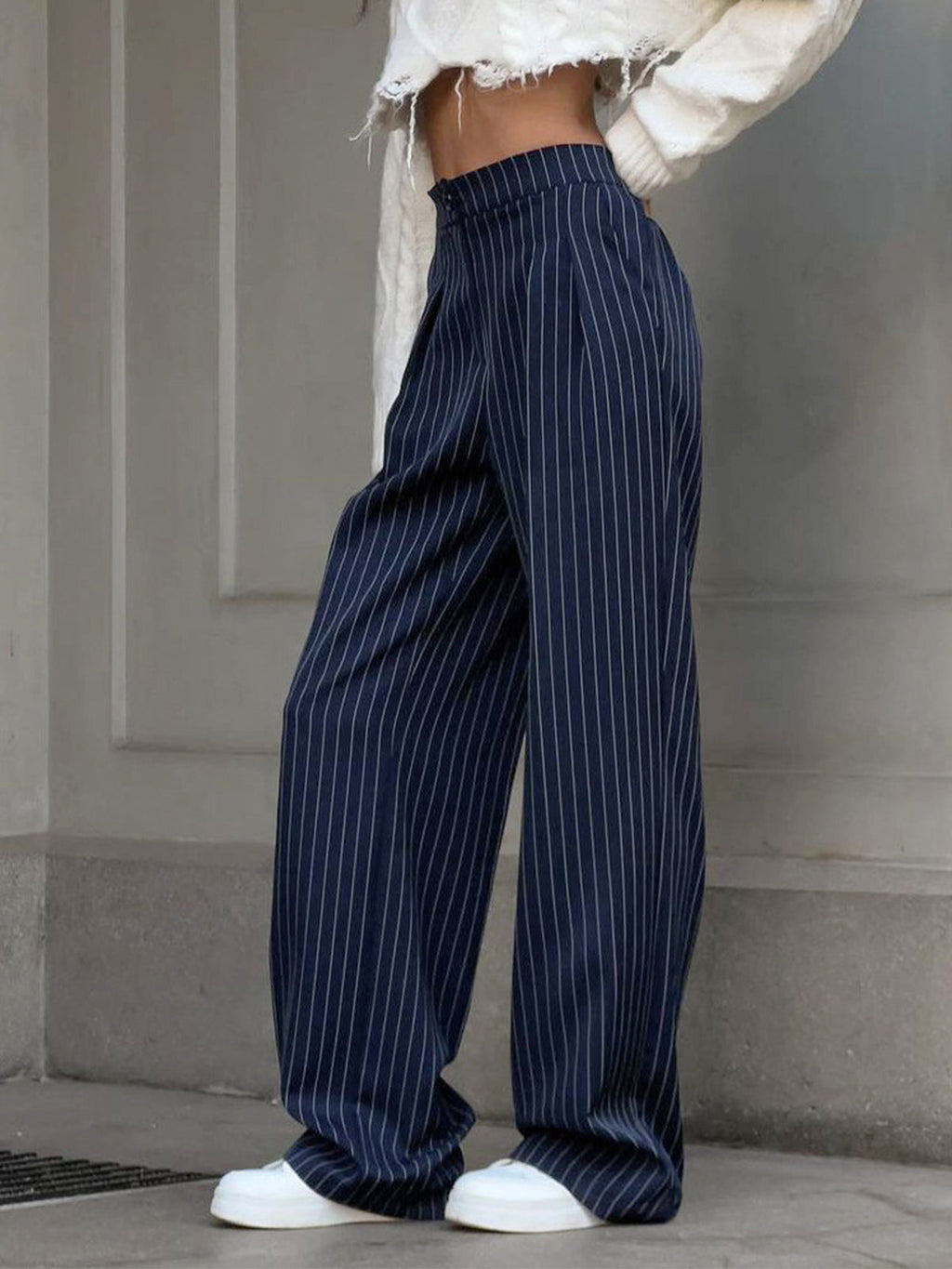 Pantalón Ancho Plisado de Raya Diplomática