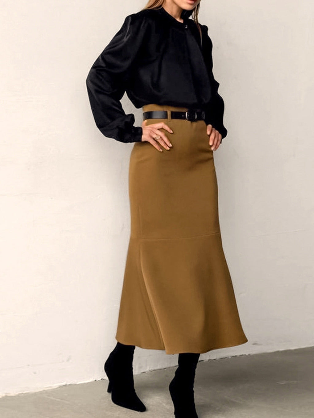 Falda Maxi Minimalista Lisa Sin Cinturón