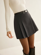 Minifalda Elegante Plisada con Cinturón