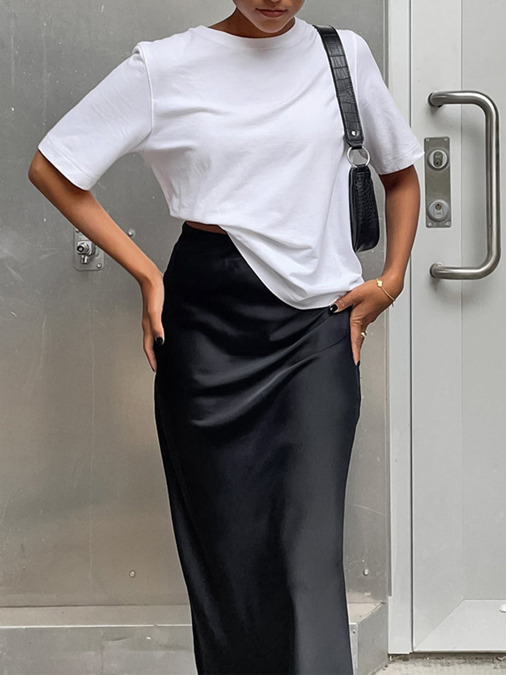 Falda Maxi de Satén Estilo Utilitario