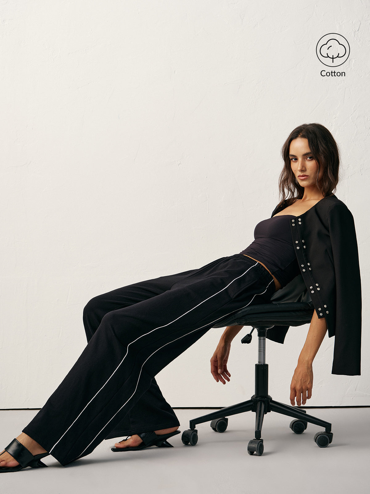 Pantalón de Chándal de Cintura Media con Raya Lateral