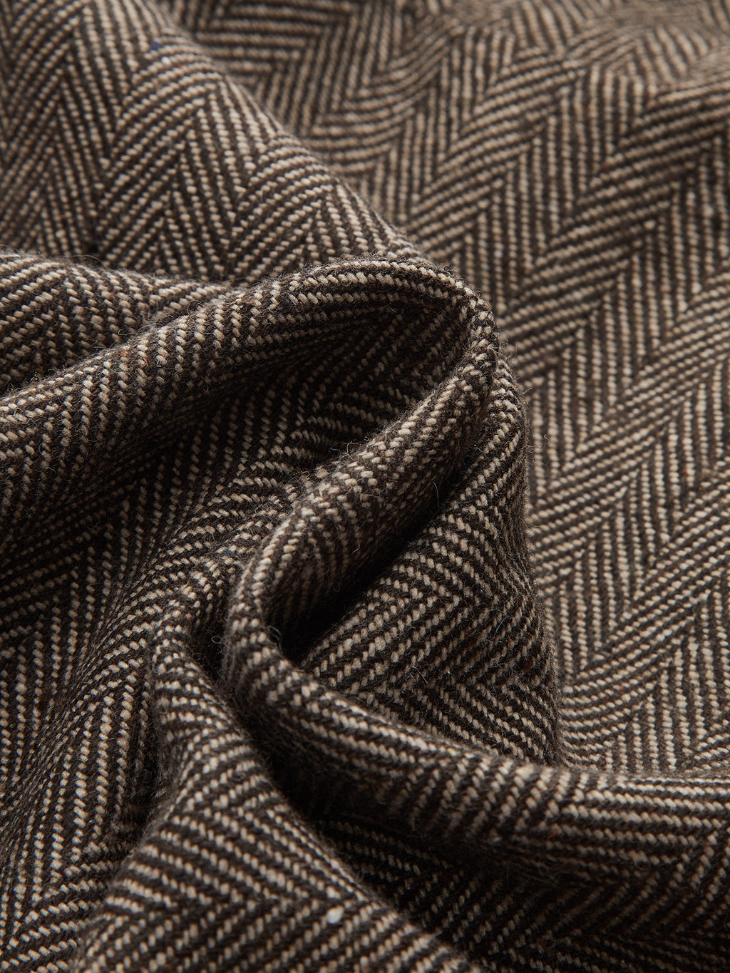 Pantalón de Pierna Curva de Espiga de Cintura Media