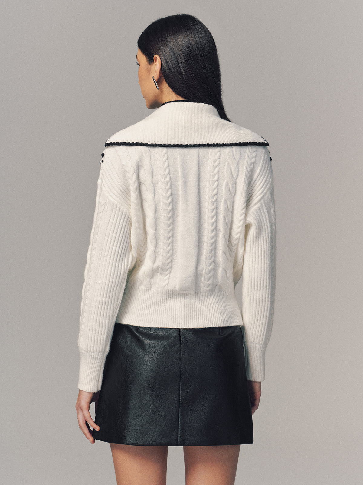 Contrast Trim Cable Knit Zip-Up Cardigan