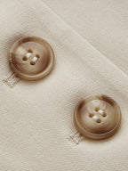 Conjunto de Chaleco Corto Entallado Cuello en V con Botones y Pantalón Ancho