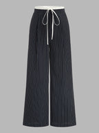 Pantalón de Raya Diplomática con Cinturilla de Contraste y Cordón
