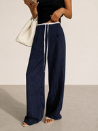 Pantalón de Raya Diplomática con Cinturilla de Contraste y Cordón