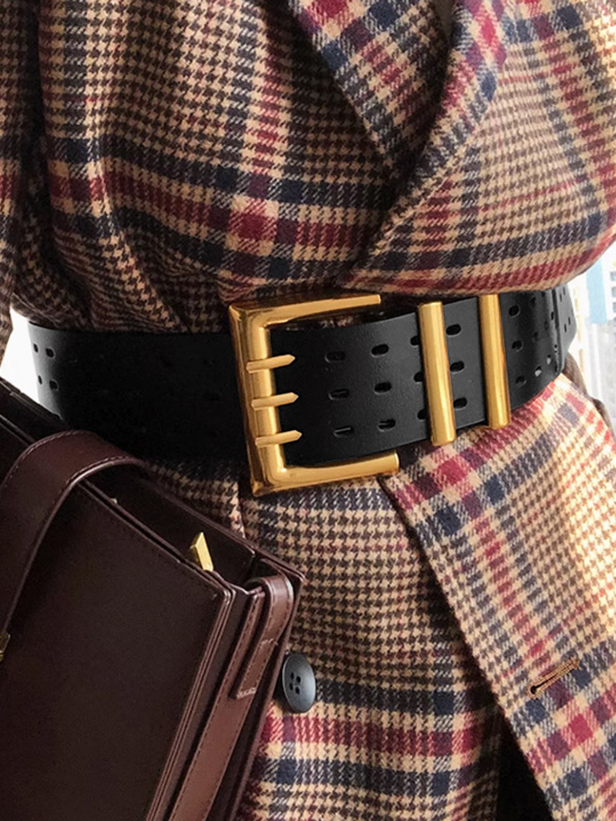 Multi‑Prong Buckle Wide Leather Waist Belt