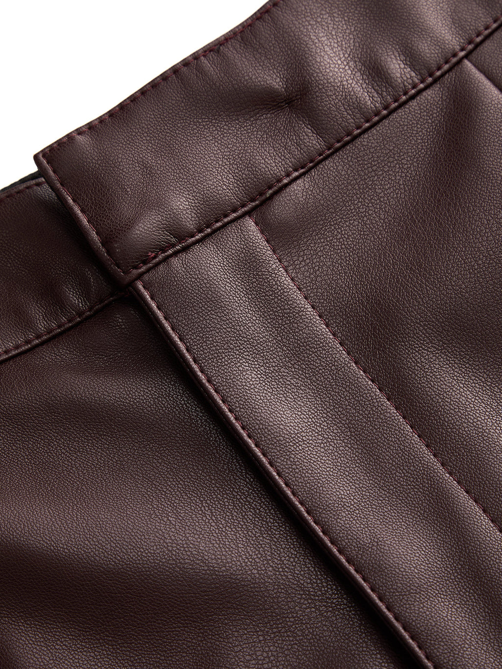 Pantalón Barril con Costuras de Piel Sintética