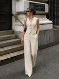 Conjunto de Chaleco Corto Entallado Cuello en V con Botones y Pantalón Ancho