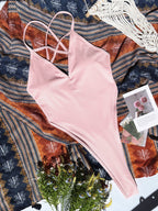 Bañador rosa con tirantes cruzados