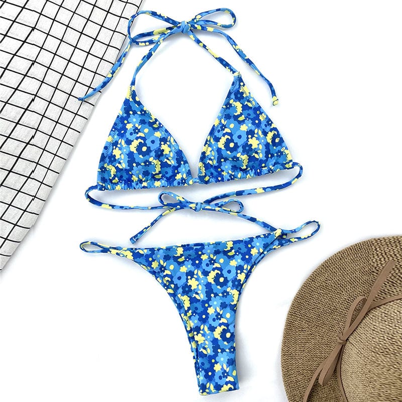 Biquini azul con florecitos
