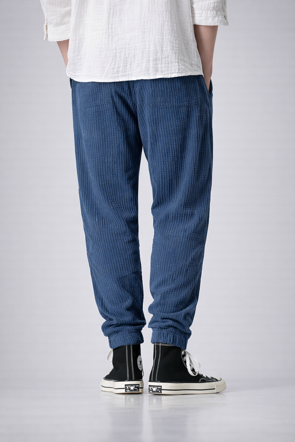 Ramiro | Pantalones de terciopelo modernos