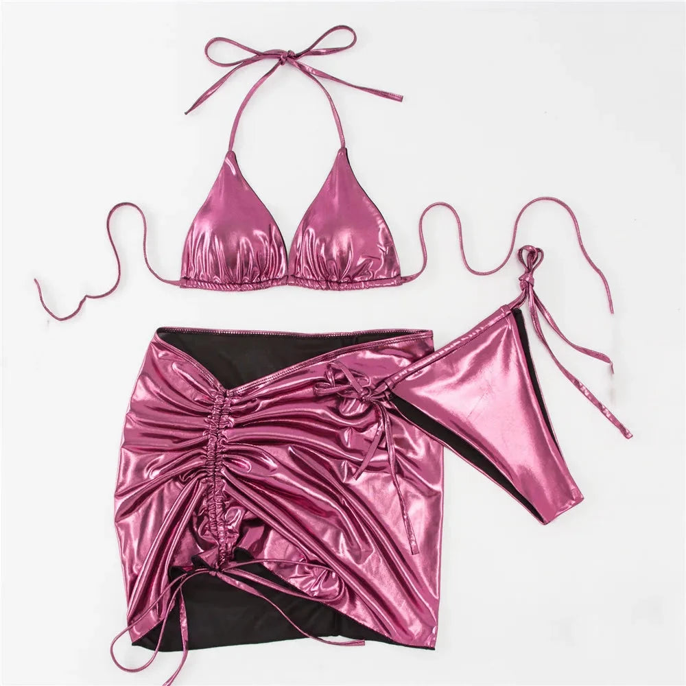 Conjunto de biquini y minifalda de diseño metálico