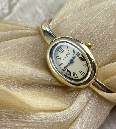 Reloj Valentina Dorado