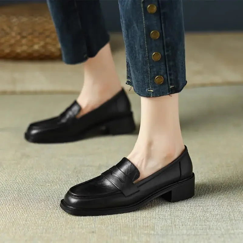Emily - Mocasín de Tacón Elegante y Flexible