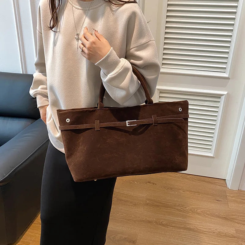 CARA - Bolso Bandolera de Ante