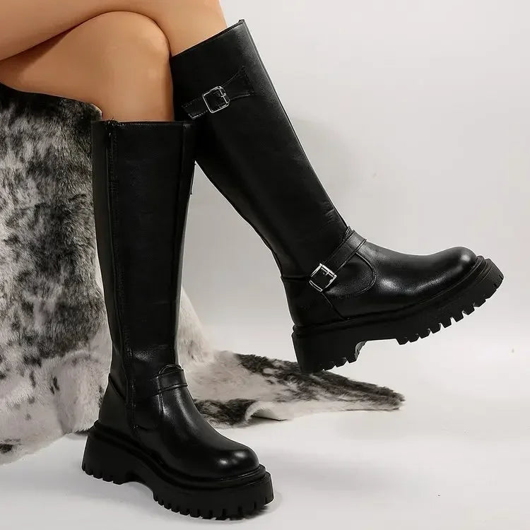 Maillard - Bota Media Caña Negra de Suela Gruesa