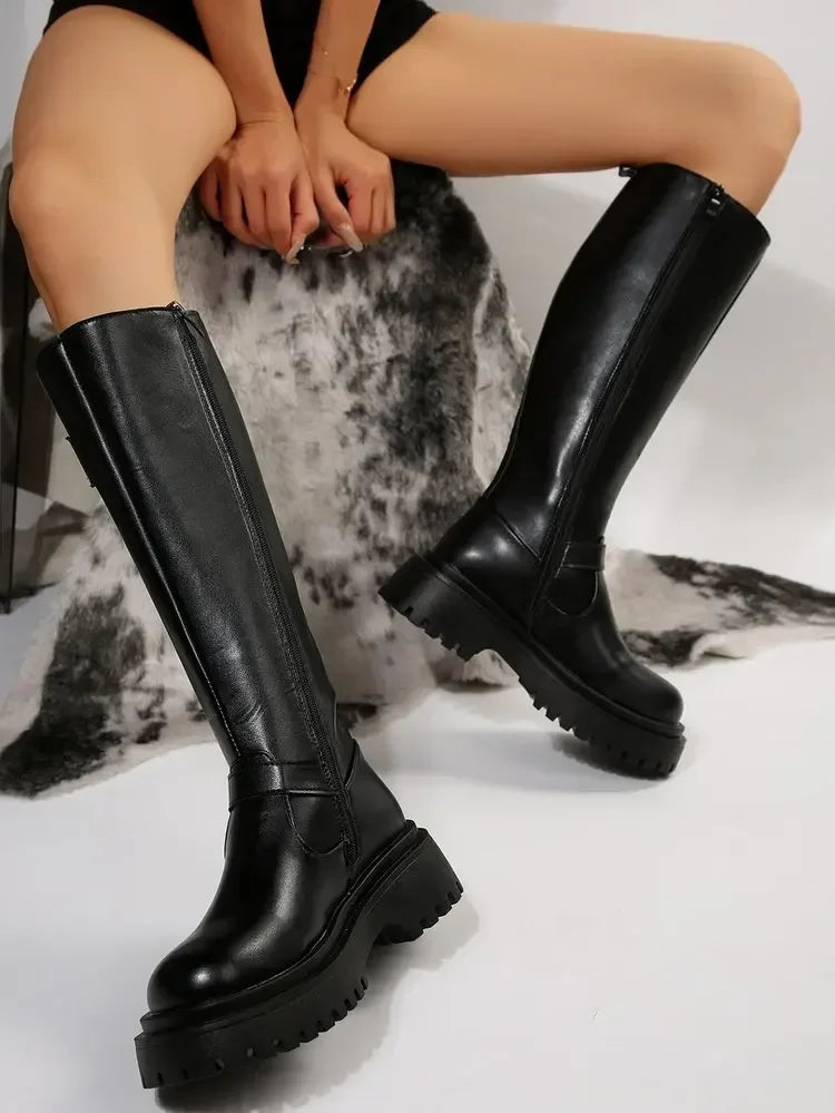 Maillard - Bota Media Caña Negra de Suela Gruesa