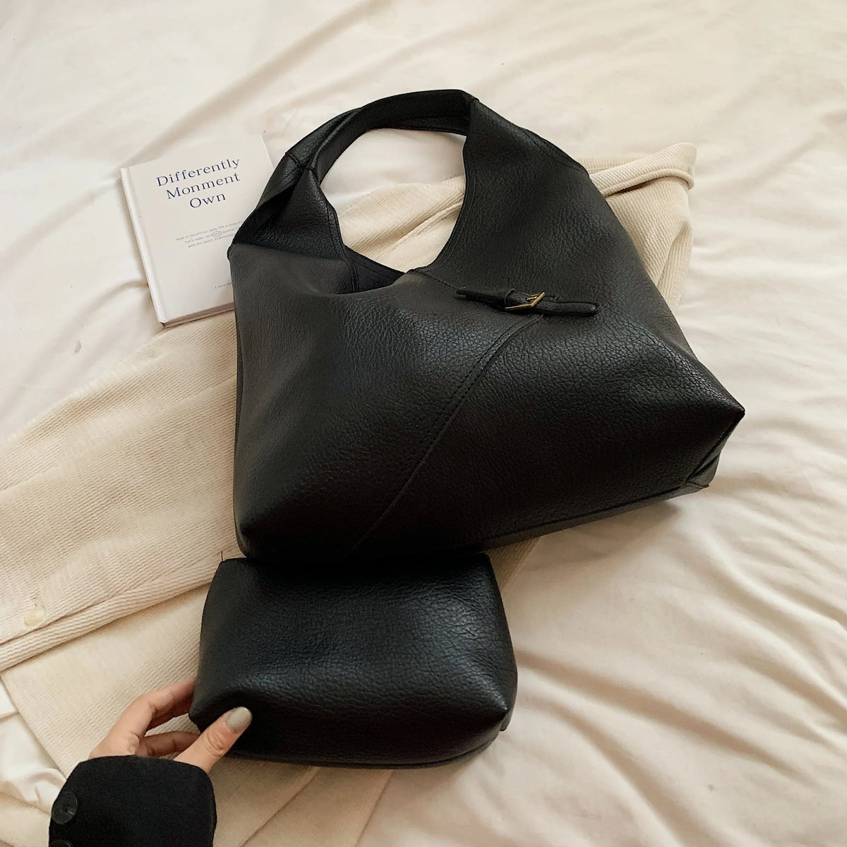 LICA - Bolso para Clases Grande de Piel Flexible - OSMARA Fashion - vista 10