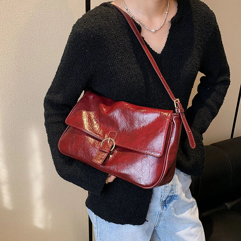 LAVA - Bolso Bandolera Retro de Piel Lisa