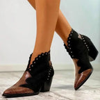 Araceli - Bota Campera Corta Vintage y Con Tachuelas