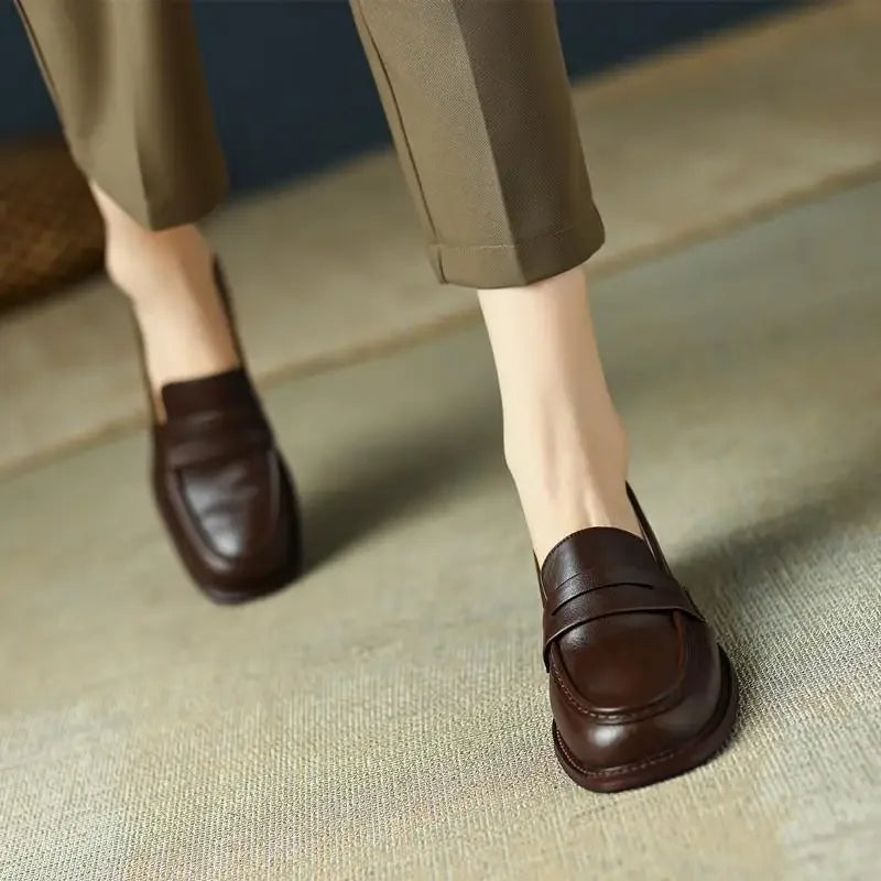 Emily - Mocasín de Tacón Elegante y Flexible