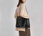 KONIE - Bolso de Piel Flexible con Bandolera de Cadena
