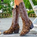 Paula - Bota Campera Bordada de Estilo Leopardo