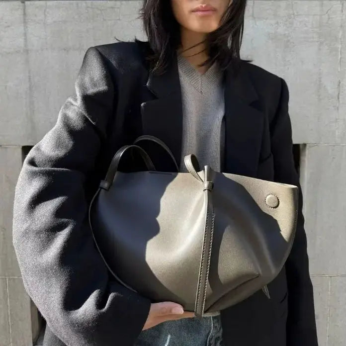 ANAE - Bolso de Piel Lisa Elegante