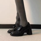 Mera - Mocasín de Tacón Ancho Mujer de Piel Arrugado
