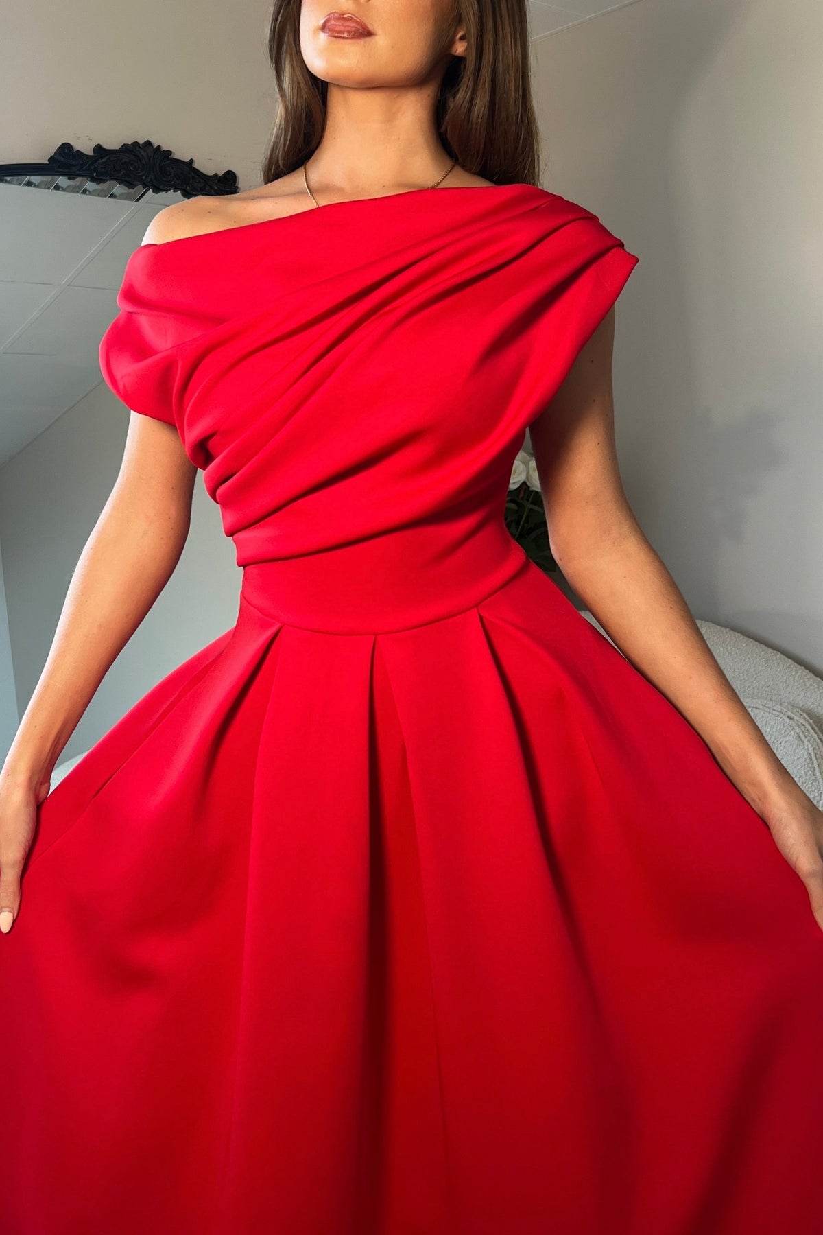 Vestido Midi Betty Escote Asimétrico - OSMARA Fashion - vista 2