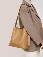 MICA - Bolso Bandolera para Clases de Lujo en Piel Lisa - OSMARA Fashion - vista 7