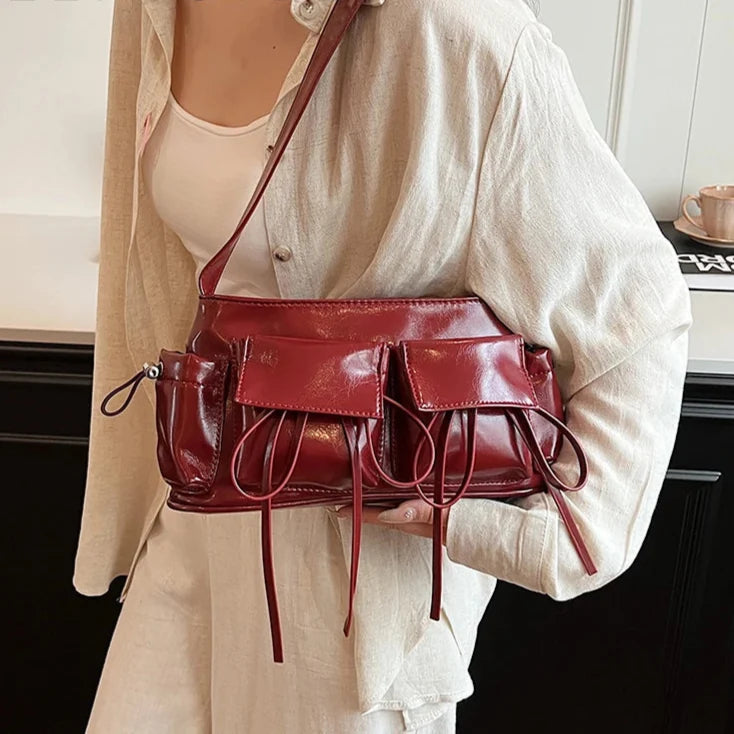 REIS - Bolso de Piel Charol Elegante con Bandolera