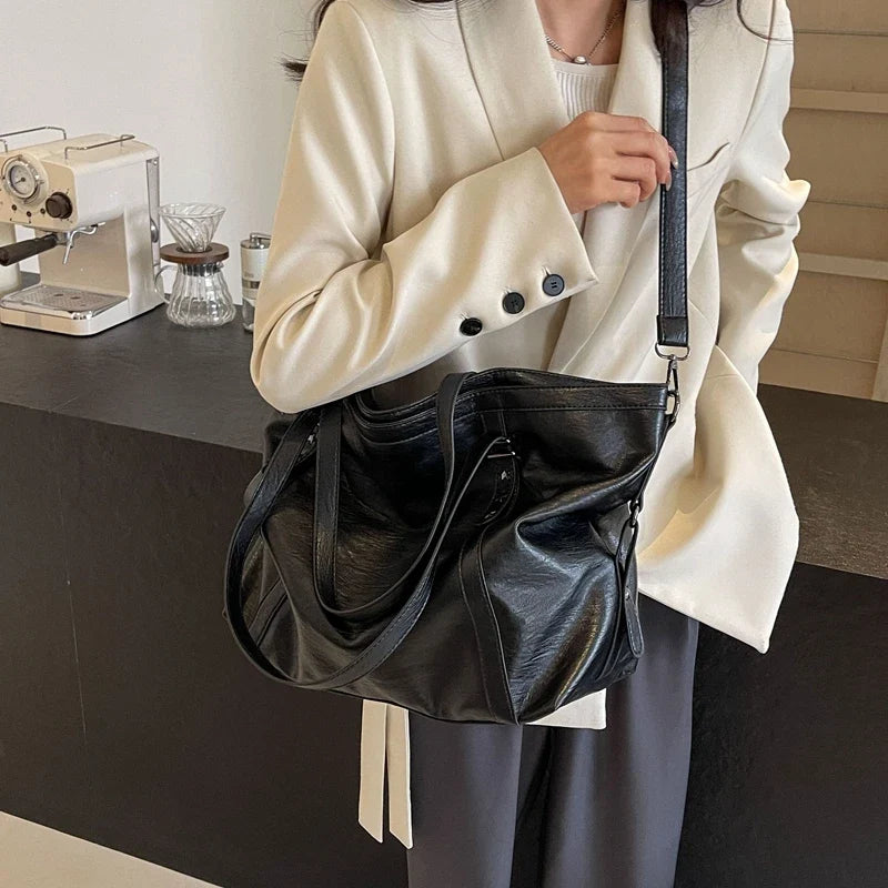 MIA - Bolso para Clases Grande de Piel - OSMARA Fashion - vista 7