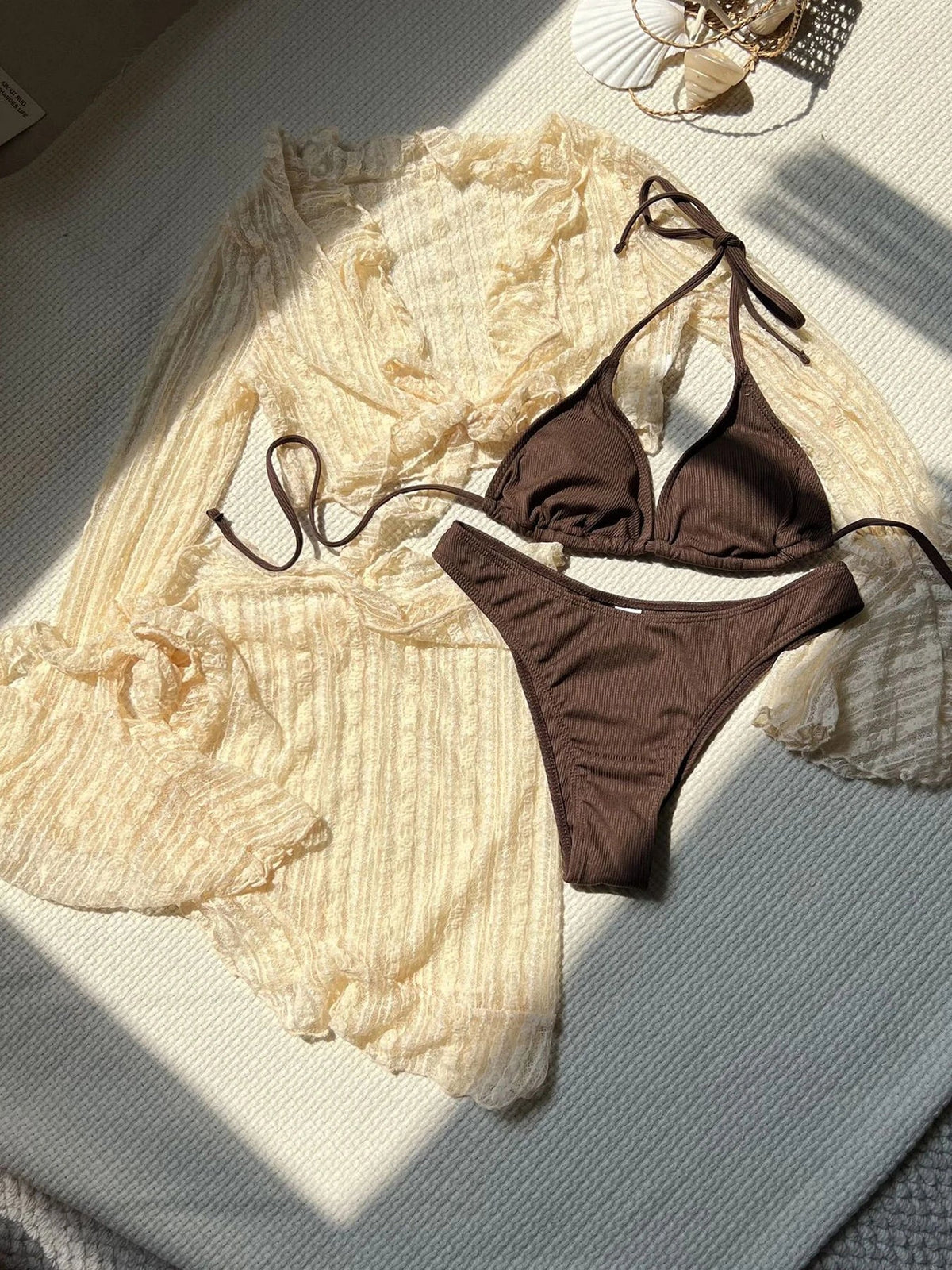 Conjunto playero de punto con traje de baño