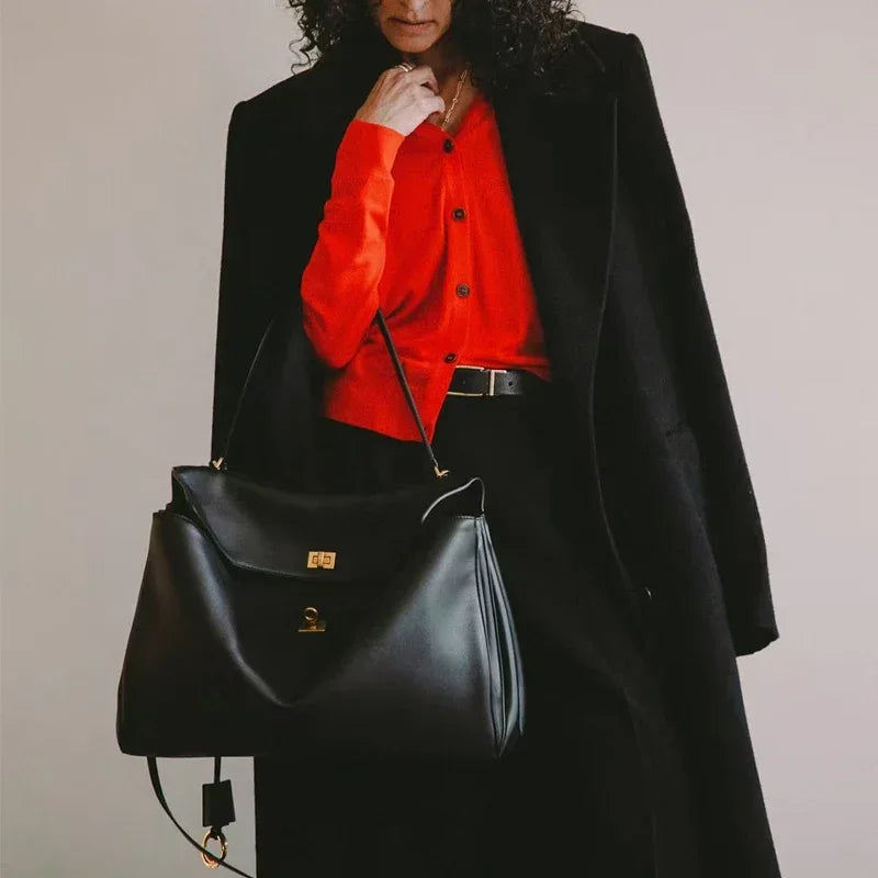 KELLY - Bolso de Piel Lisa Refinado