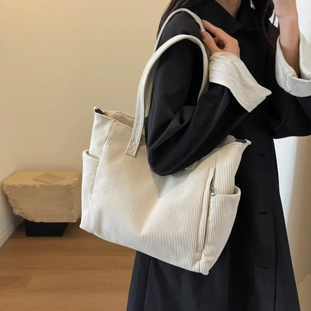 WILLA - Bolso para Clases Grande de Pana - OSMARA Fashion - vista 12