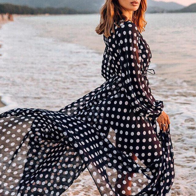 Vestido playero de lunares