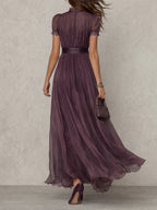 Florbela | Robe longue en mousseline de soie violette à dentelle et décolleté goutte vintage