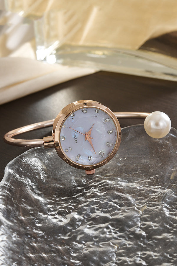 Reloj Pulsera de Nácar y Diamantes